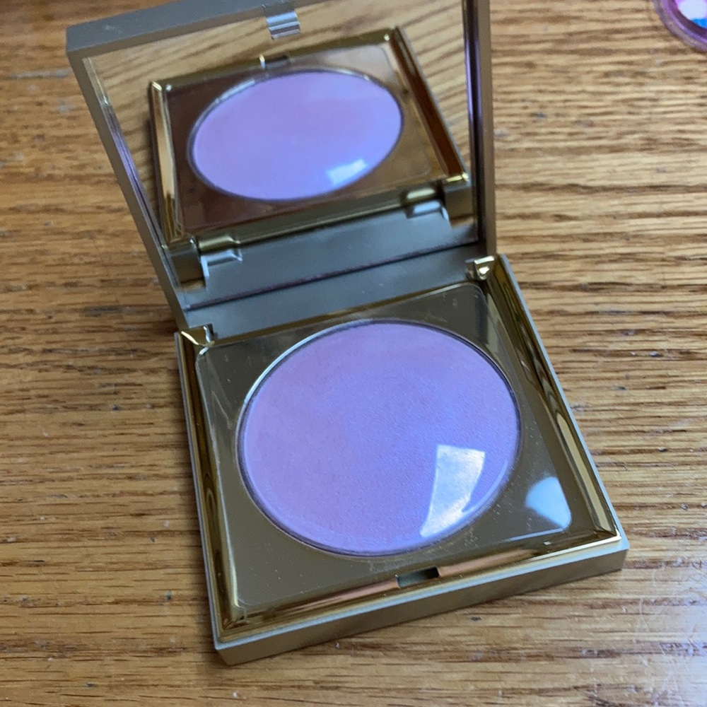 Stella Highlighter